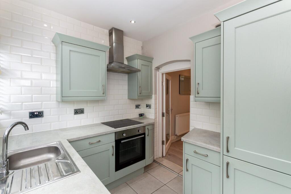 Llewelyn Terrace, Glan Conwy, Colwyn Bay, Conwy, LL28 photo 3