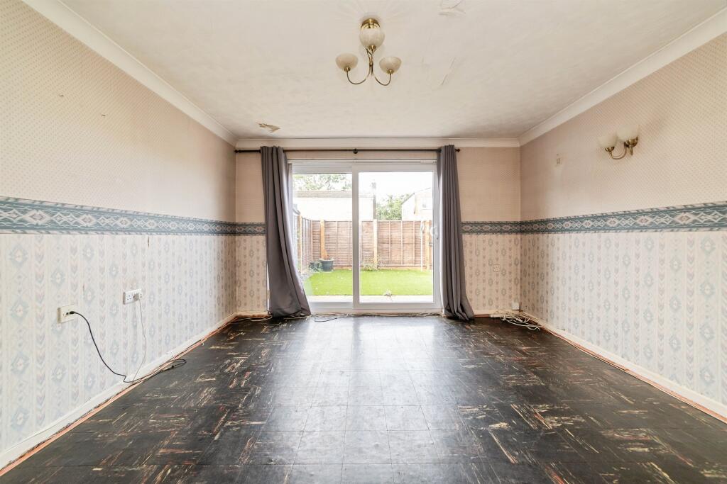 House in Stevenage - View 3