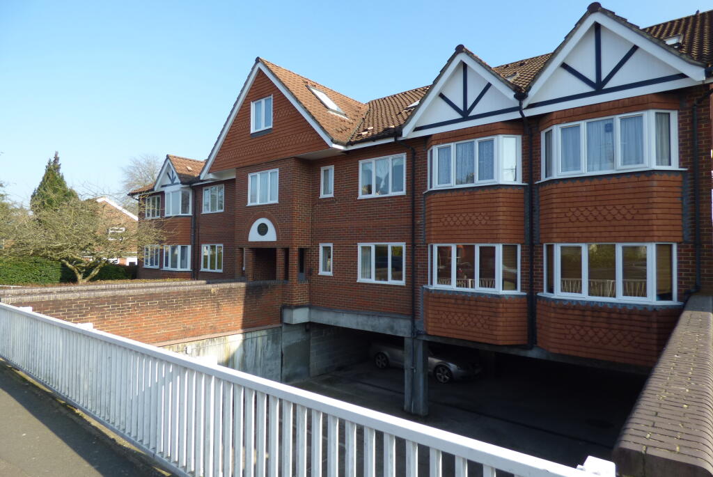 Main image of property: Upper Grosvenor Road, Tunbridge Wells