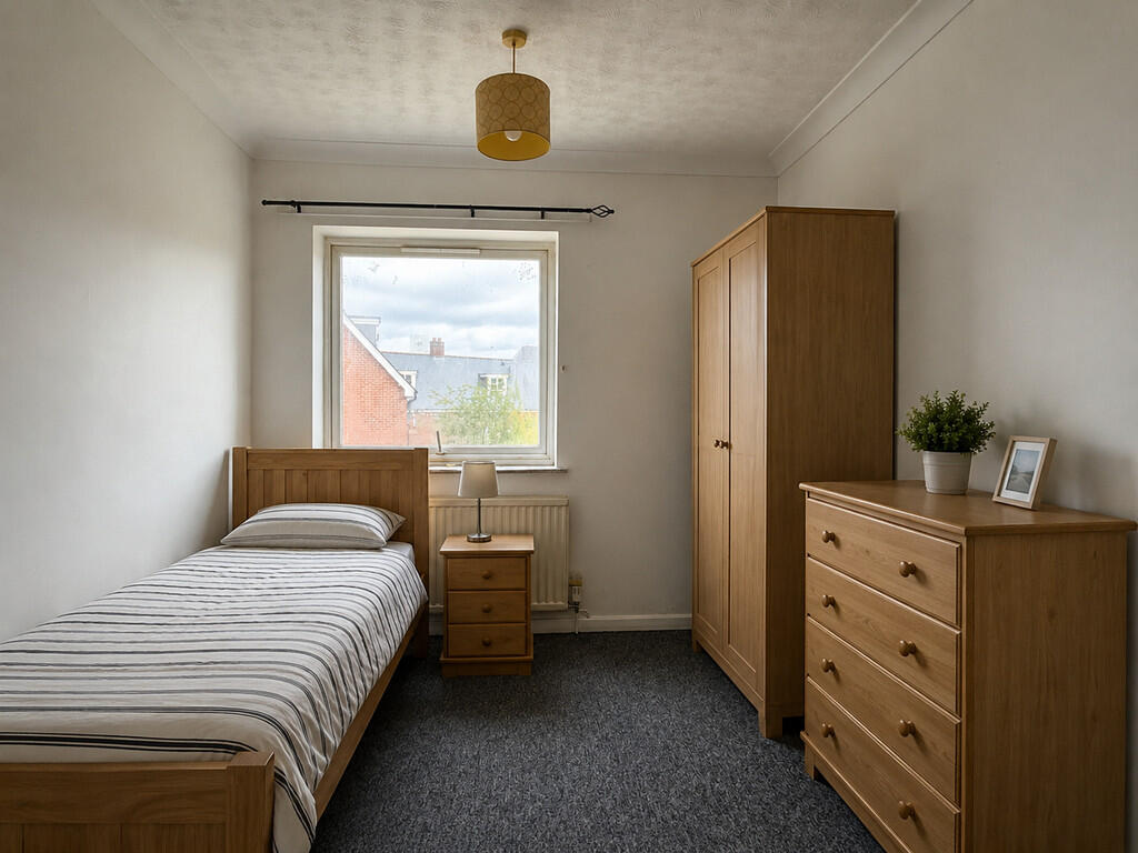 Main image of property: Room 5, Park Lane
