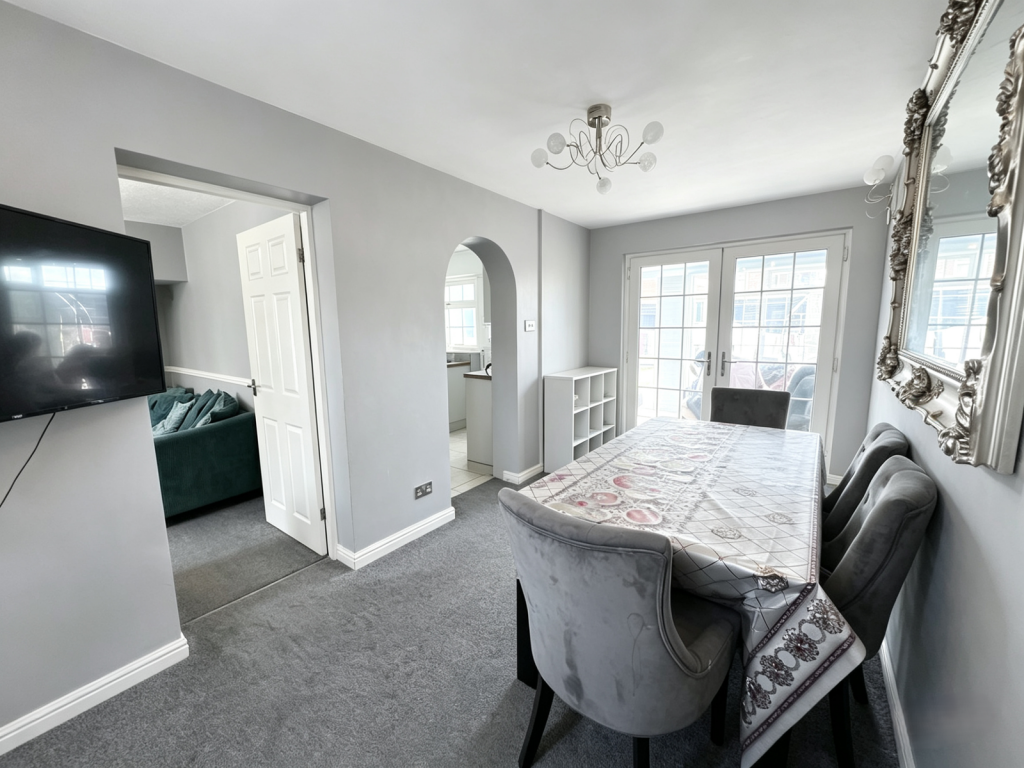House in Sandwell, West Midlands - View 5