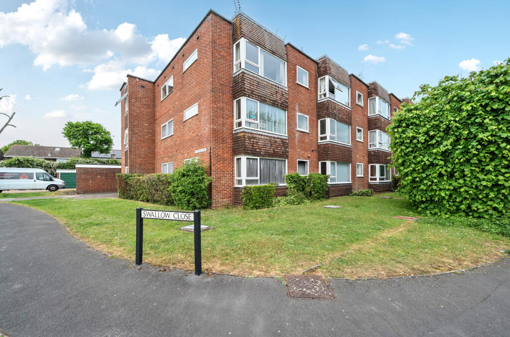Main image of property: Swallow Close, Havant, Hampshire, PO9