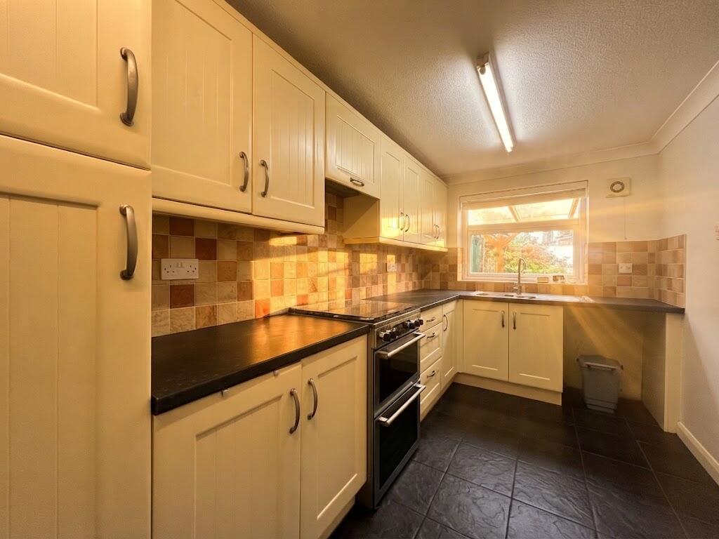 Cranmore Boulevard, Shirley, Solihull photo 4