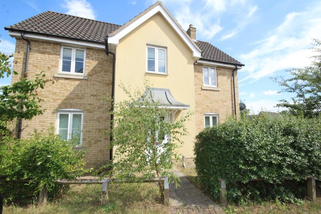 4-bed terraced on 16, Masons Close, Haverhill, Suffolk, CB9, £250,000