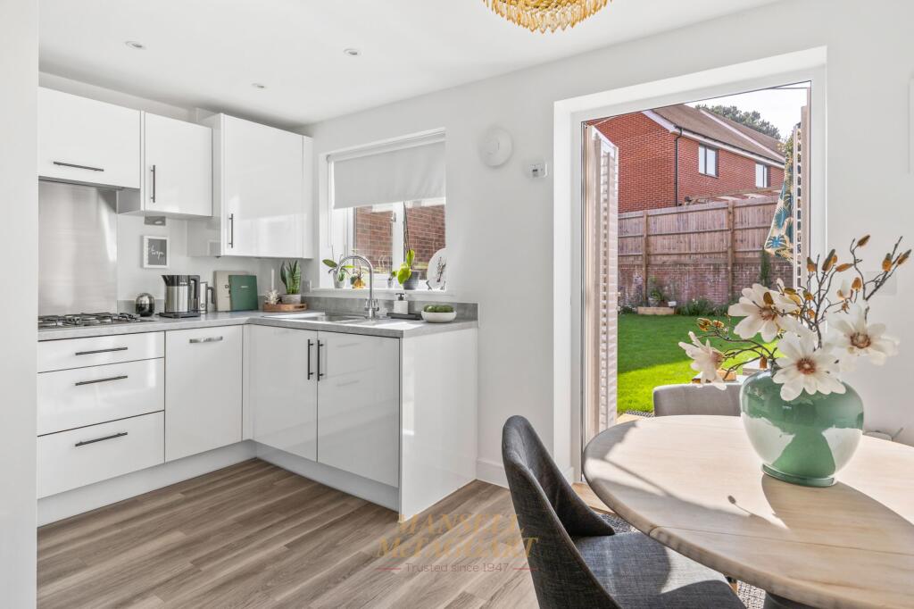 House in Redhill - View 5
