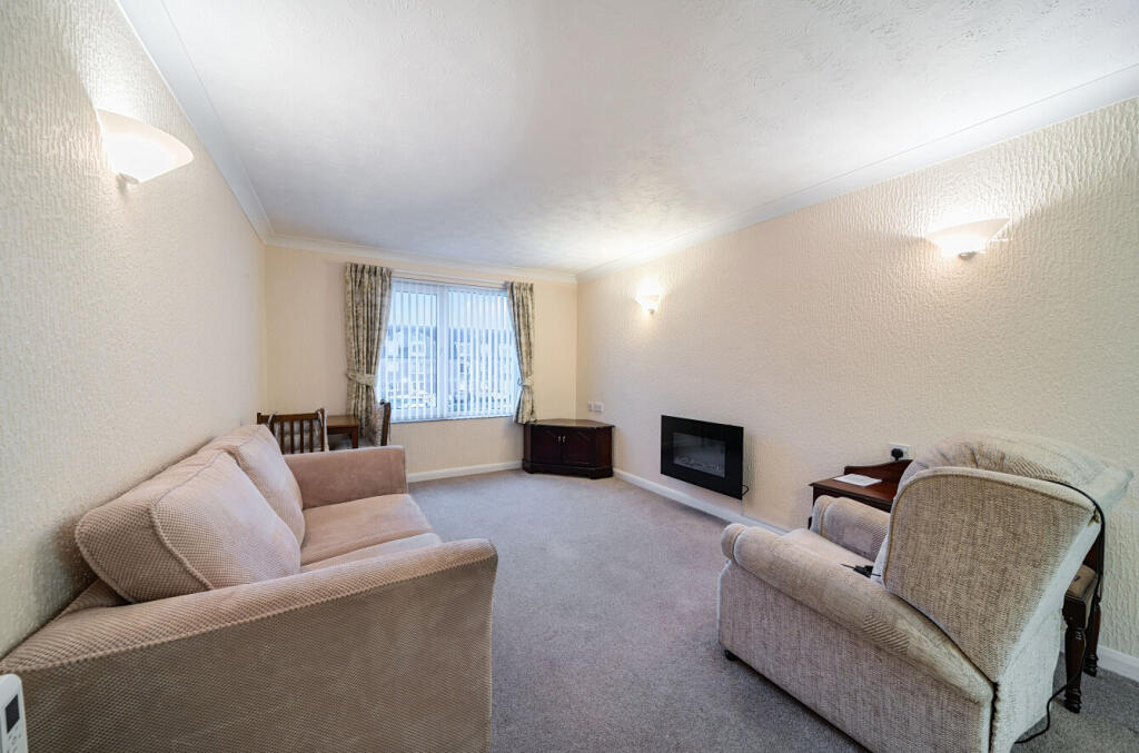 Apartment in Anlaby, Anlaby with Anlaby Common - View 2