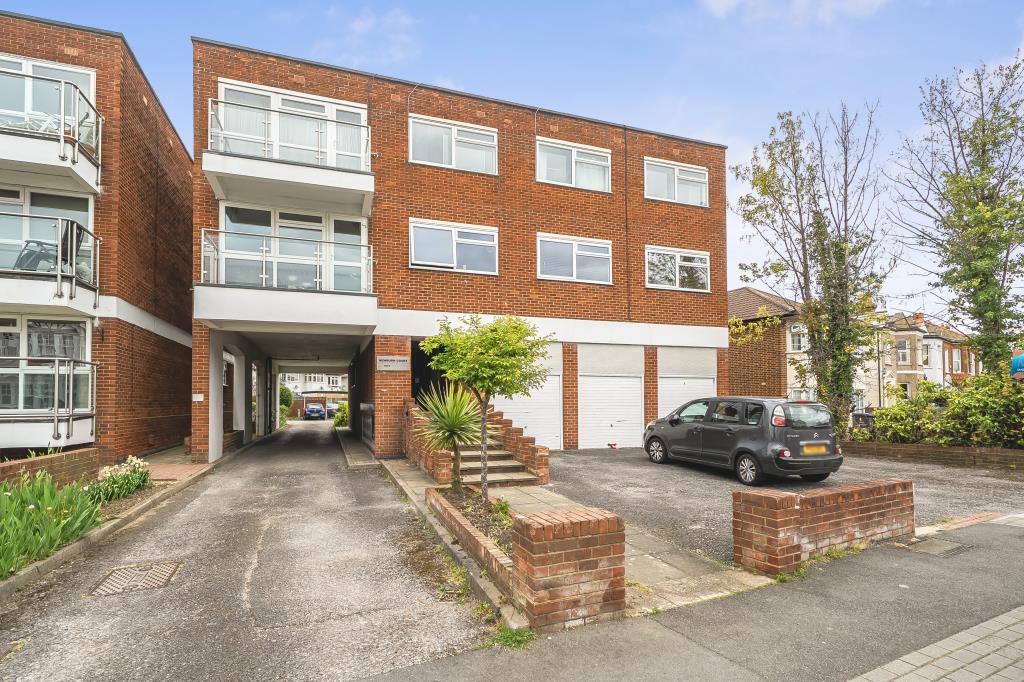 Main image of property: Granville Road, North Finchley, N12