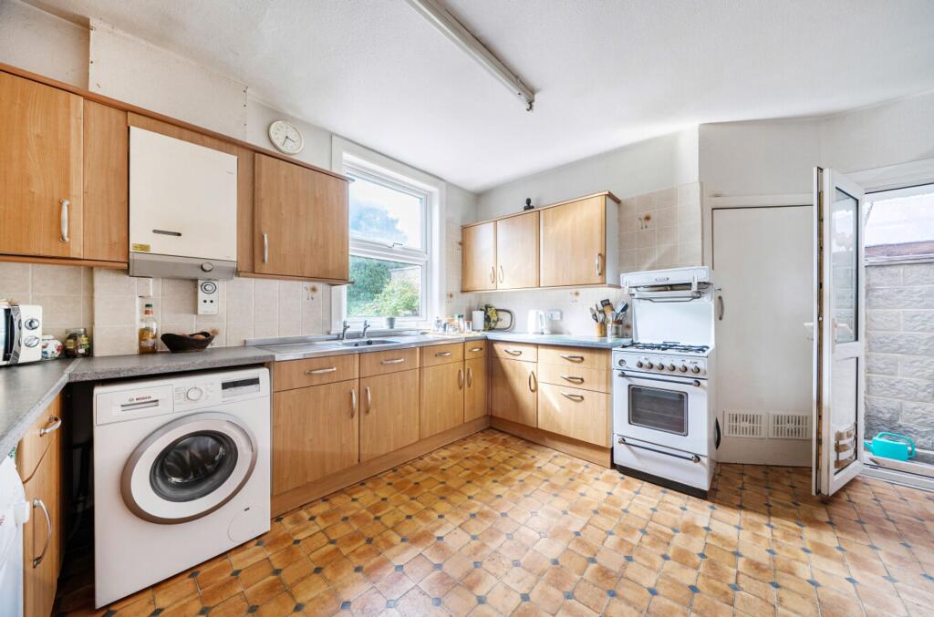 House in Portsmouth - View 4