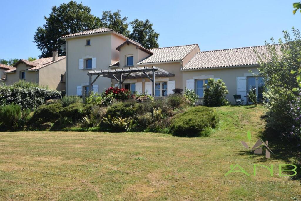 Main image of property: Poitou-Charentes, Charente, Rouzède