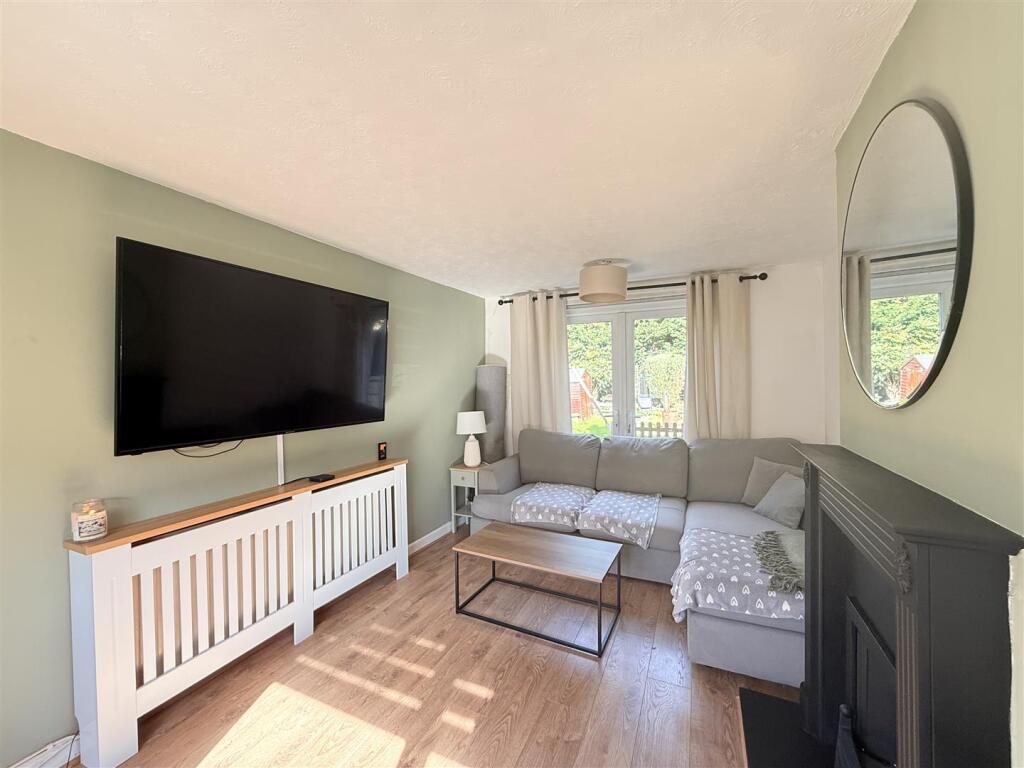 House in Tameside, Newton - View 2