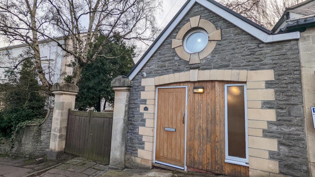 Property photo 9