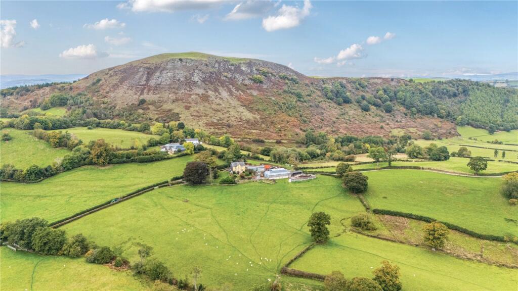 Main image of property: Gelli, Llanfair Caereinion, Welshpool, Powys, SY21