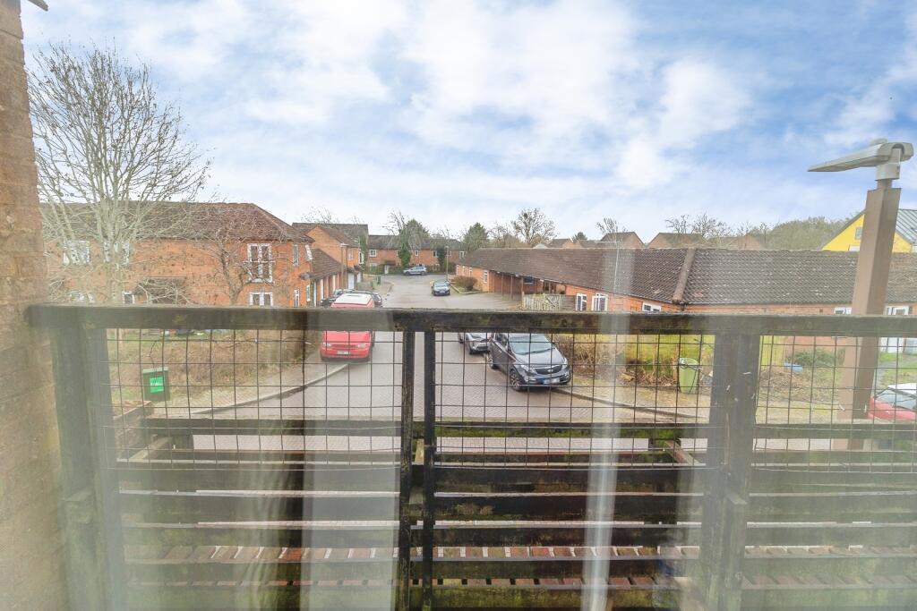 Fletchers Mews, Neath Hill, Milton Keynes, Buckinghamshire, MK14 photo 3