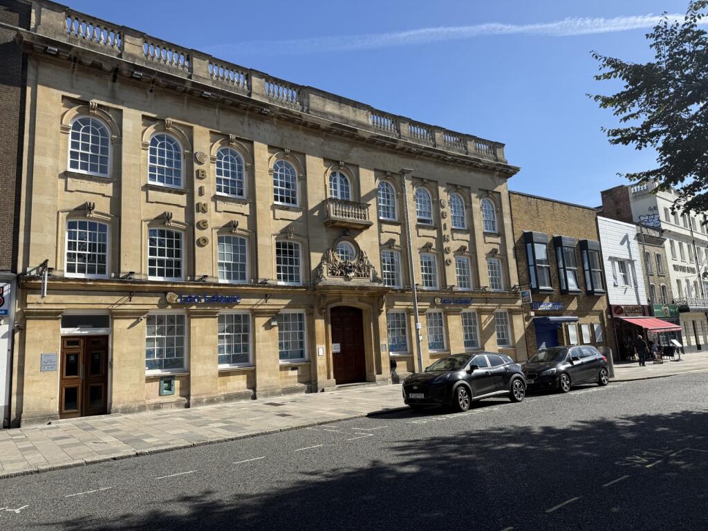 Main image of property: High Street, Southampton, Hampshire, SO14