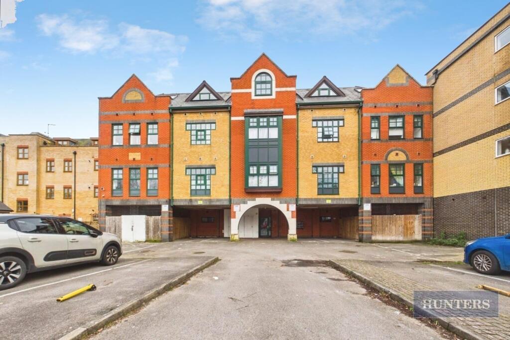 Main image of property: Hampton House, St. Marys Place, SO14