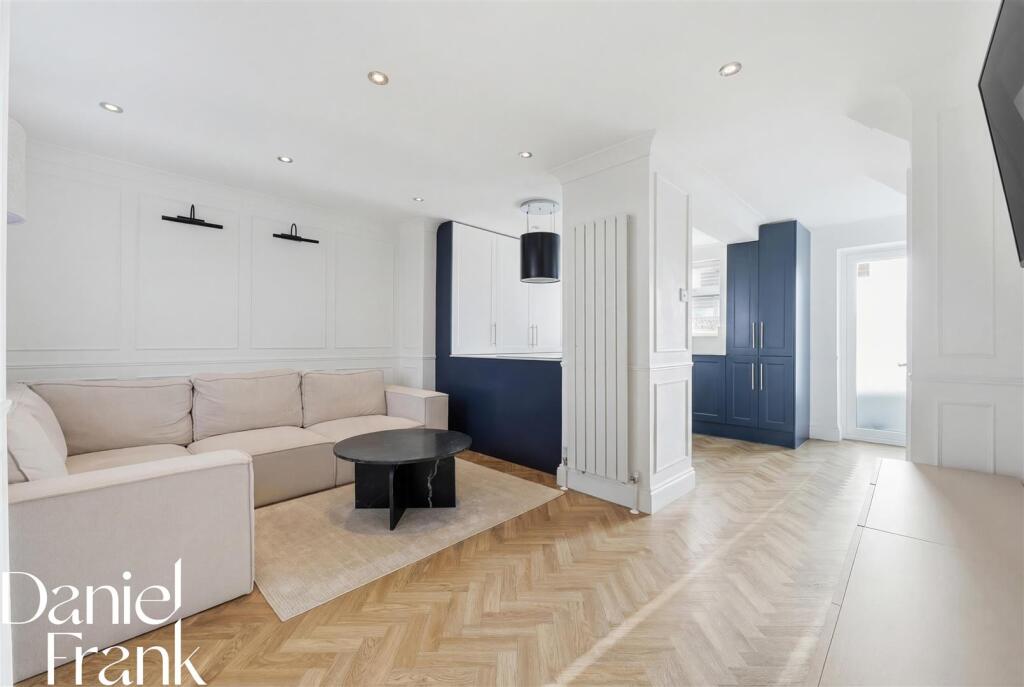 Main image of property: Southview Road, Loughton