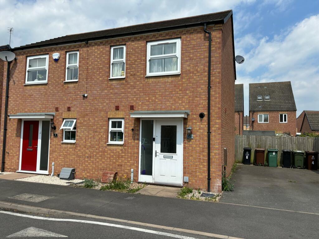 2-bed semi-detached on Yorkshire Grove, Walsall, WS2, £185,000