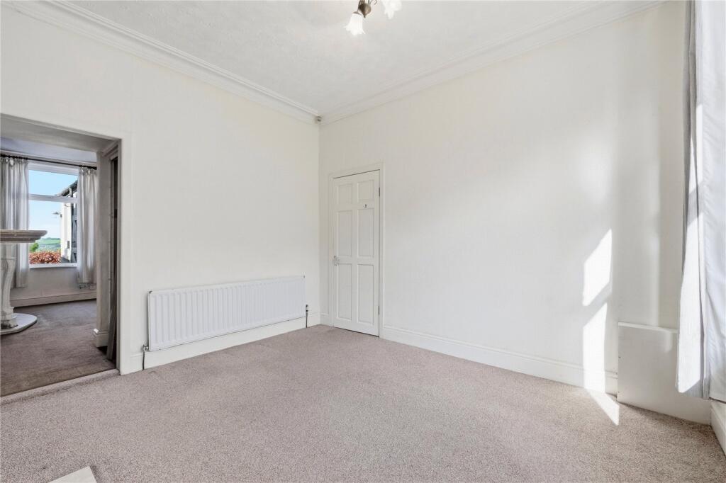 Dill Hall Lane, Church, Accrington, Lancashire, BB5 photo 4
