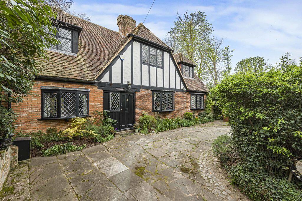 Main image of property: Common Lane, Wilmington