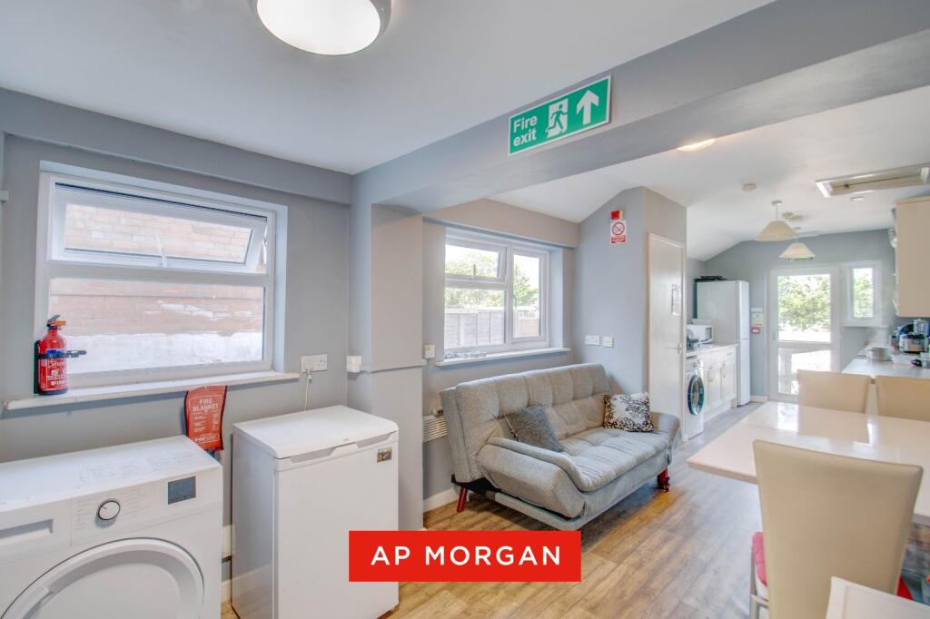 Mount Pleasant, Southcrest, Redditch, Worcestershire, B97 photo 5