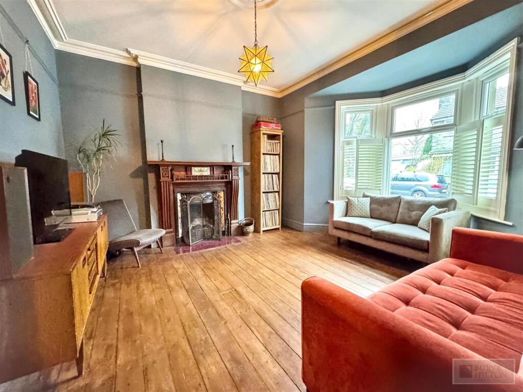 House in High Peak, Fairfield - View 3