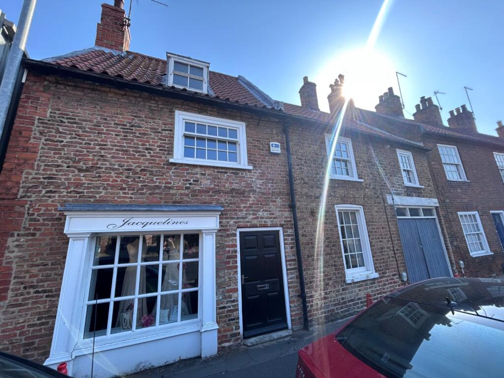 Main image of property: New Walkergate, Beverley, East Yorkshire, HU17