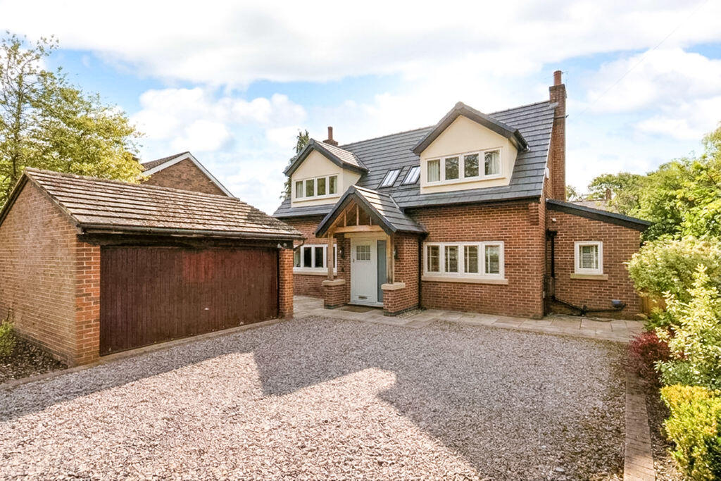 Main image of property: Oakwood, Flash Lane, Rufford, L40 1SN