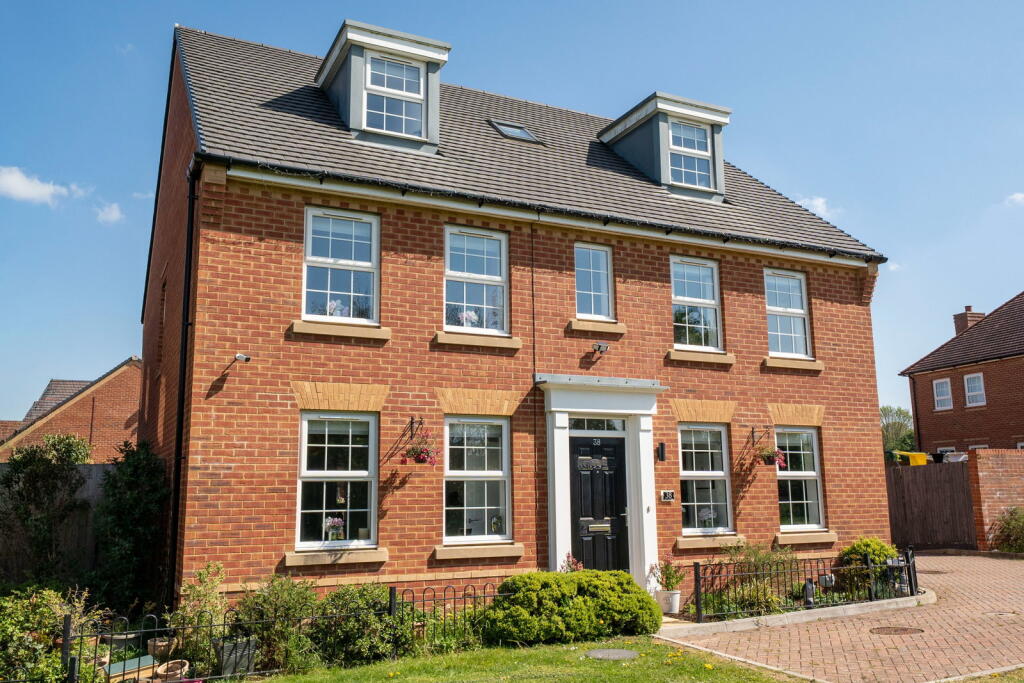 Main image of property: Shuttle Street, Whitchurch, RG28 7FS