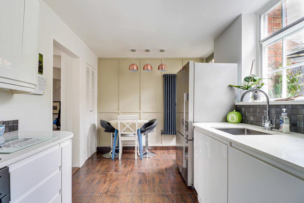 Fishpool Street, St. Albans, AL3 photo 2
