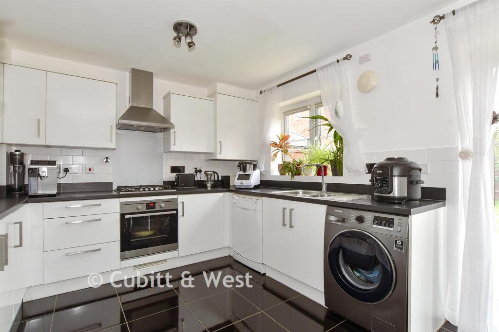 House in Arun, Aldwick - View 3