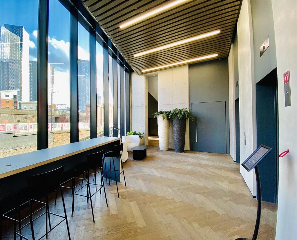 Apartment in Manchester - View 5