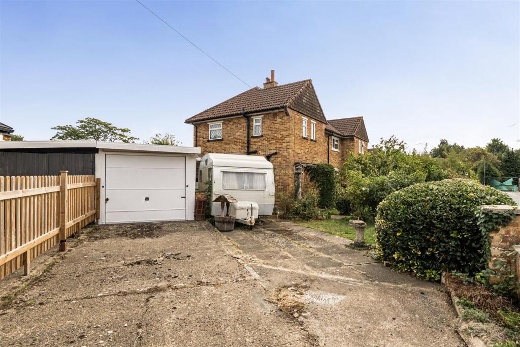 Main image of property: Choseley Close, Knowl Hill, RG10