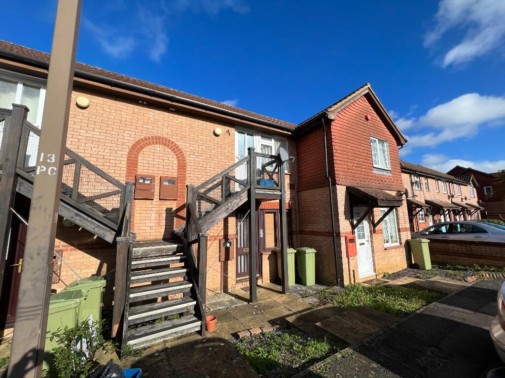 Main image of property: Pettingrew Close, Walnut Tree, Milton Keynes, MK7