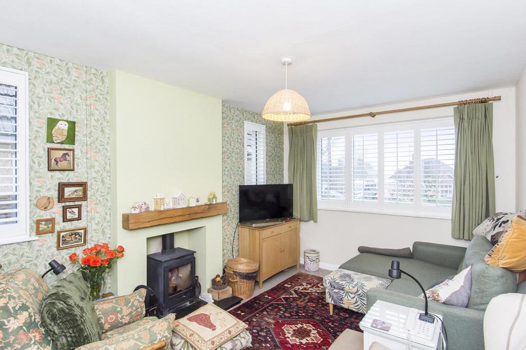Park Drive, Market Harborough photo 3