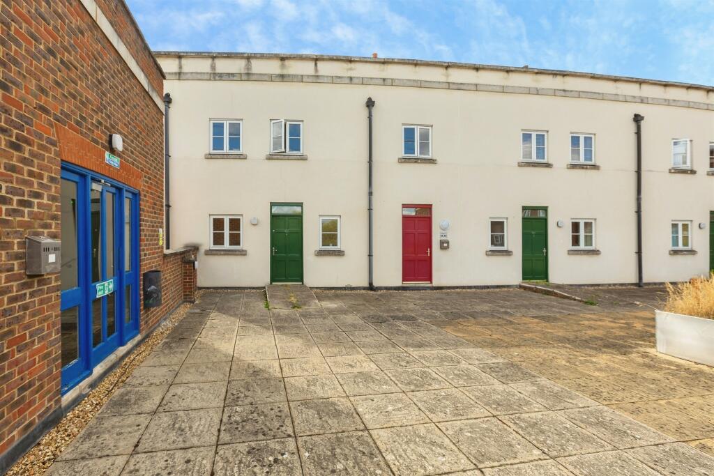 Main image of property: Wedgewood Street, Aylesbury