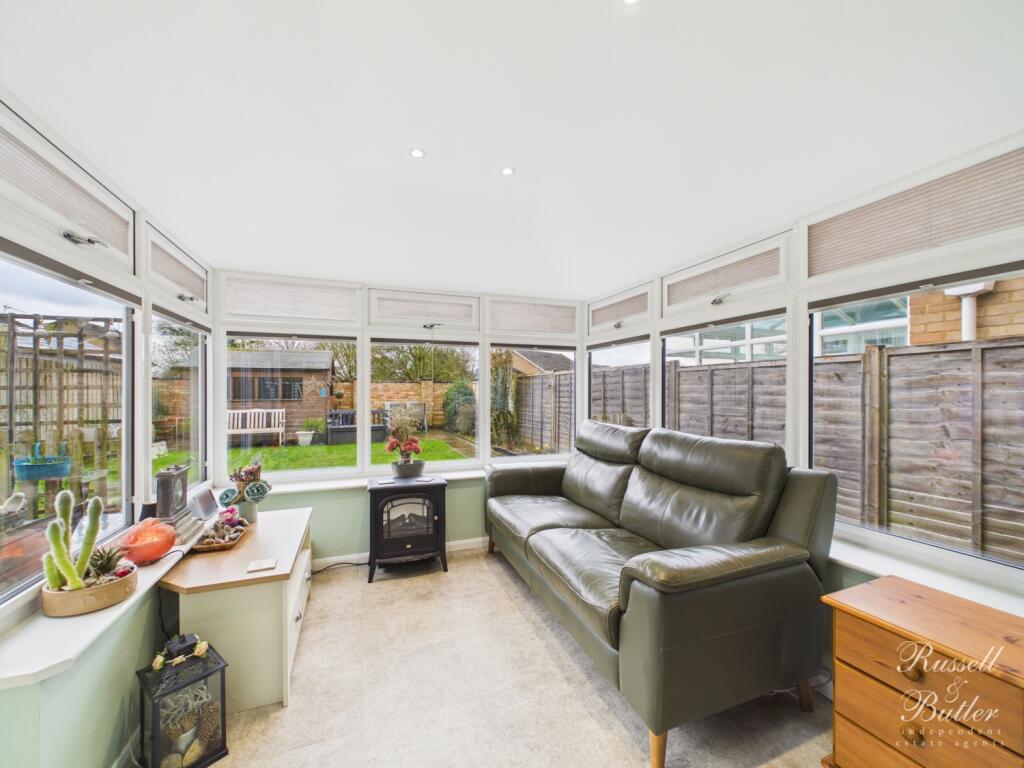 House in Buckingham, Buckinghamshire - View 5