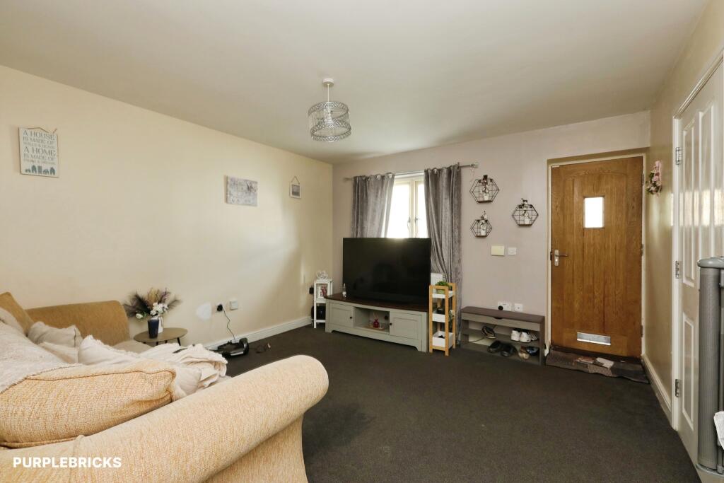 House in Doncaster - View 5