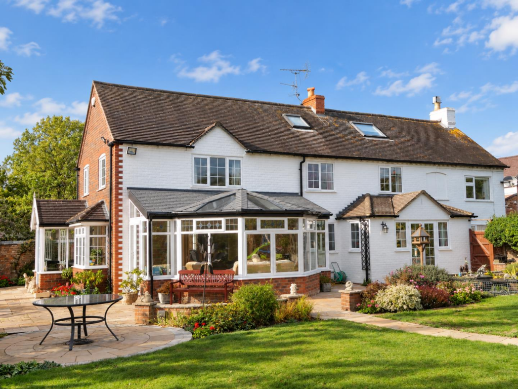 5-bed house on Middle Street, Eastington, Stonehouse, £735,000