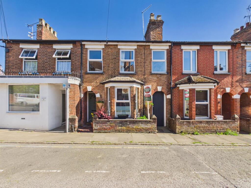 Main image of property: Albion Street, Aylesbury, Buckinghamshire