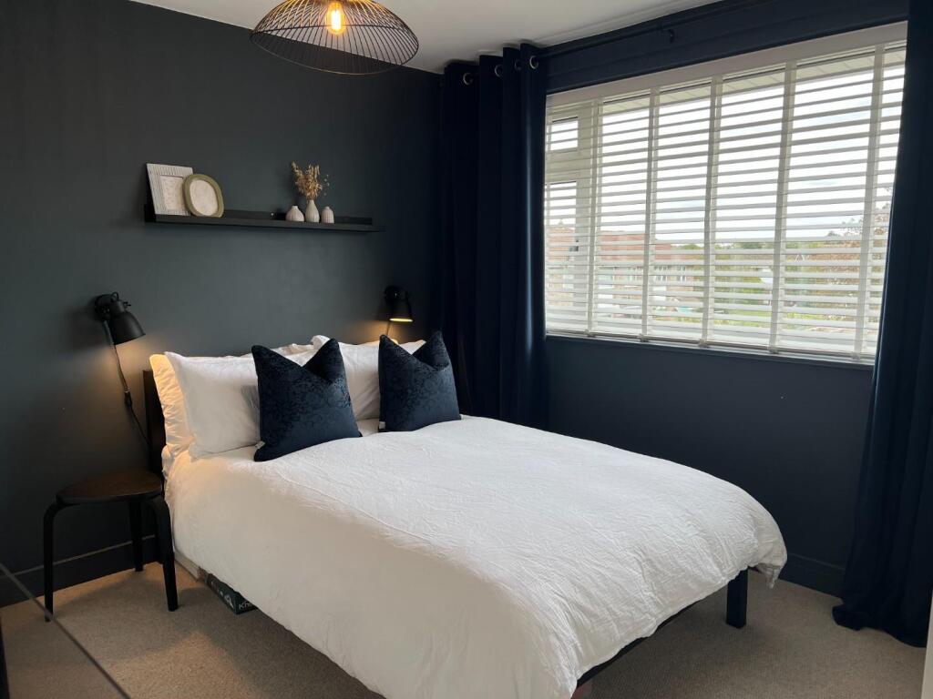 House in Yate, Wapley - More