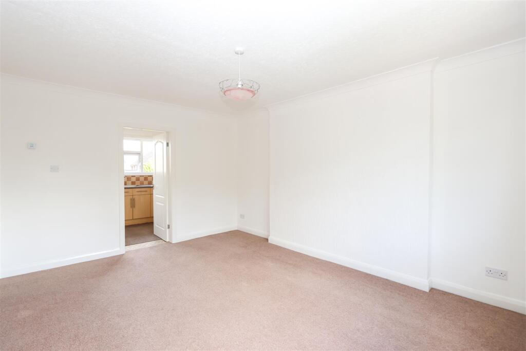 Apartment in Harrogate - More