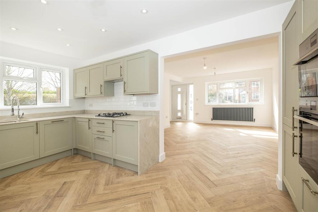 Main image of property: Summer Road, Thames Ditton