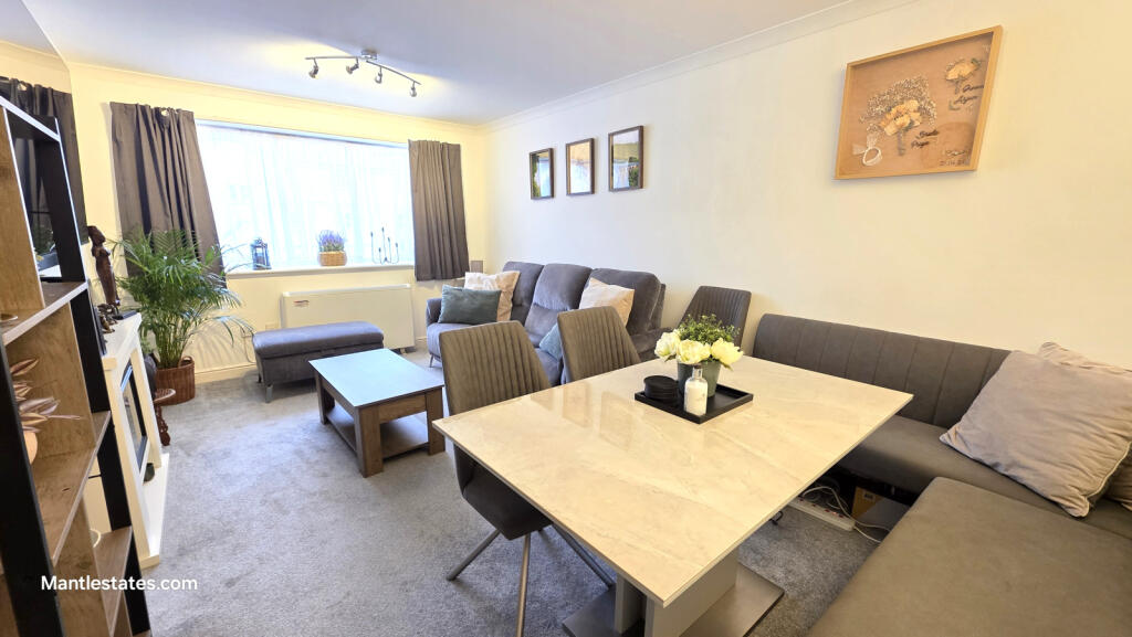 Main image of property: Clarence Close, NEW BARNET EN4 8AD