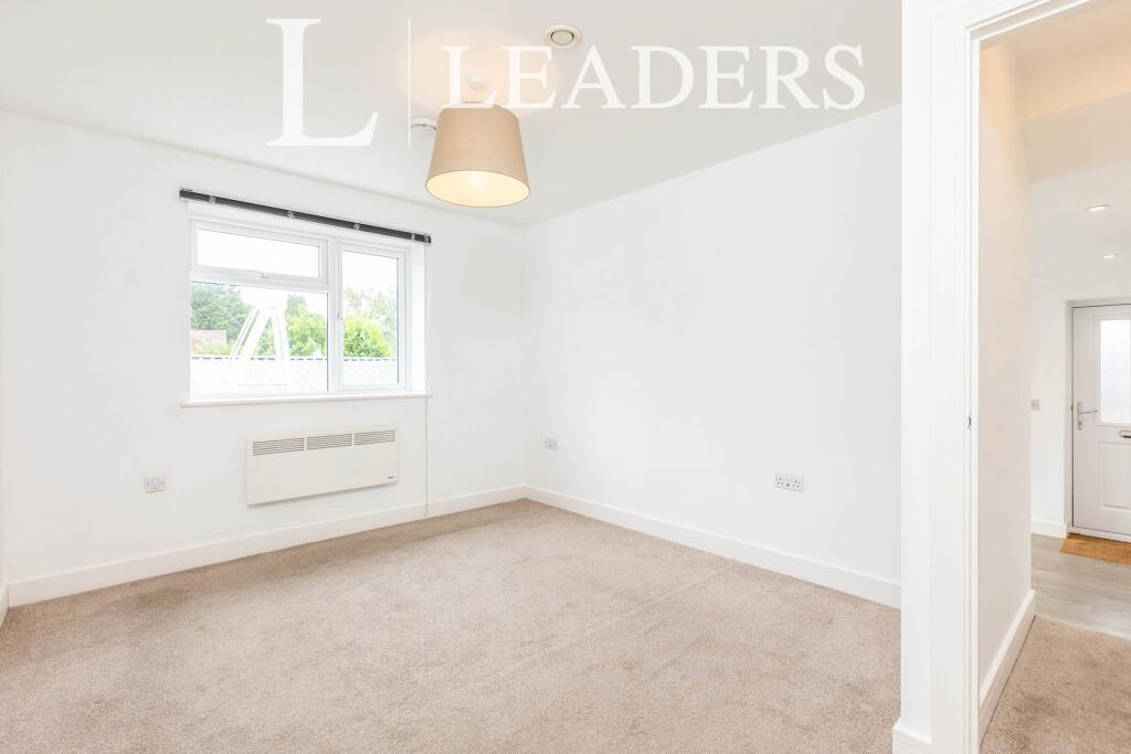 Apartment in Tonbridge - More