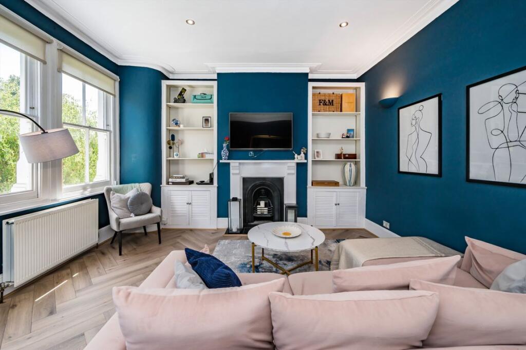 Apartment in London - View 2