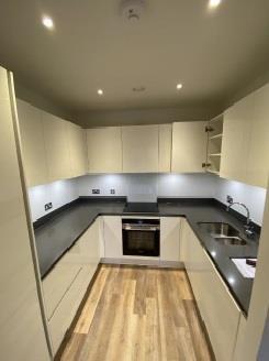Apartment in Watford - View 4