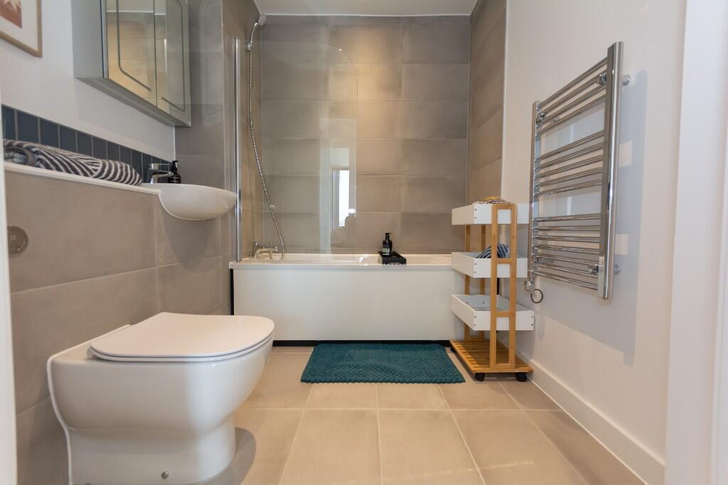3 bedroom apartment for rent