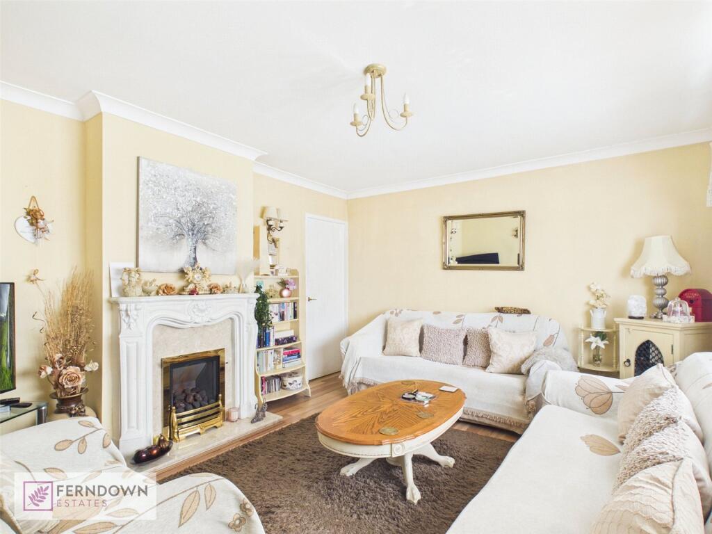 House in Birmingham, West Midlands - View 5