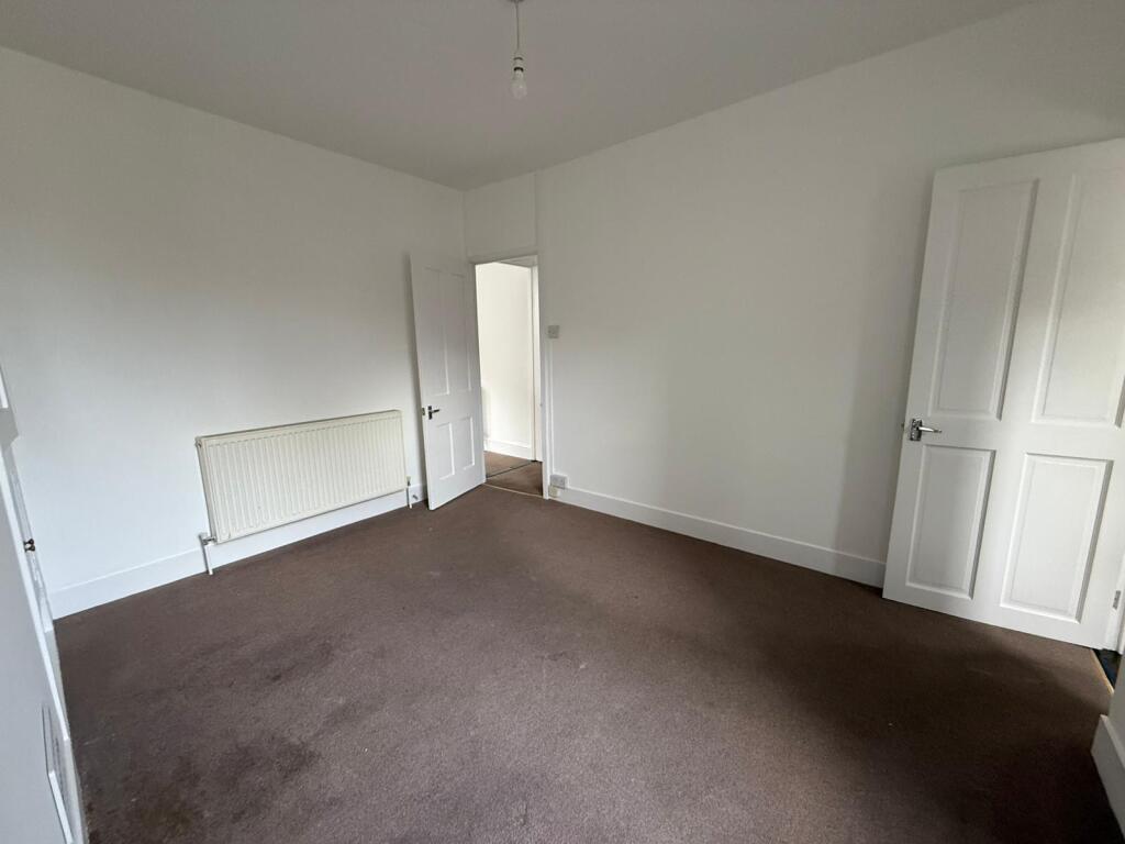 House in Rochester - View 4