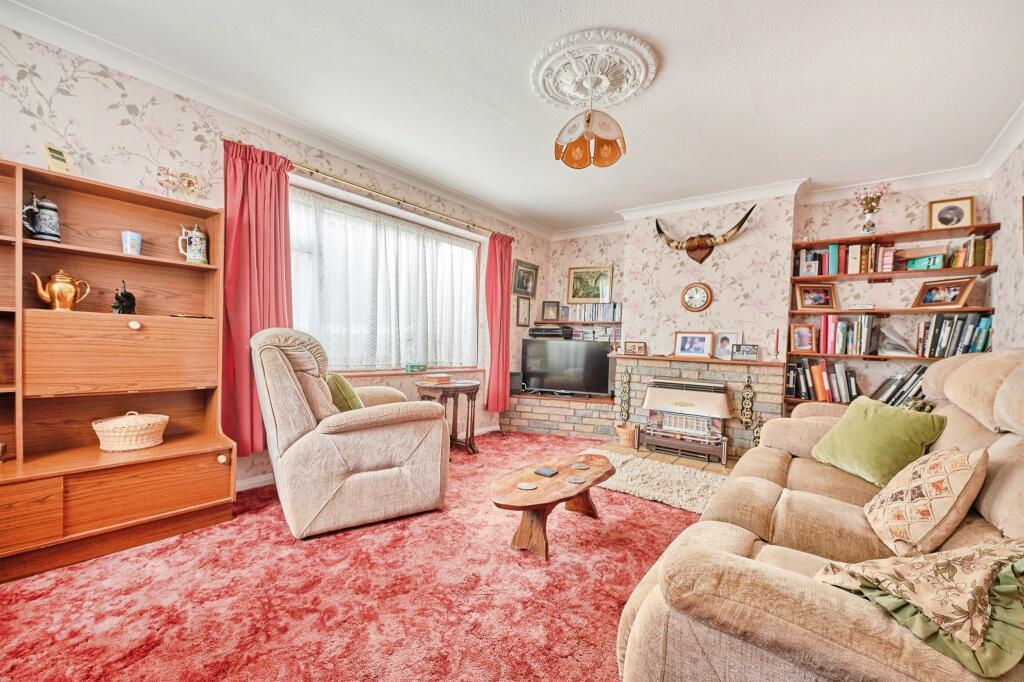 House in Uttlesford, Saffron Walden - View 2
